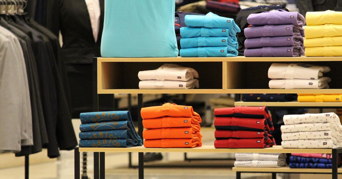 advantages-of-the-wholesale-t-shirts-industry